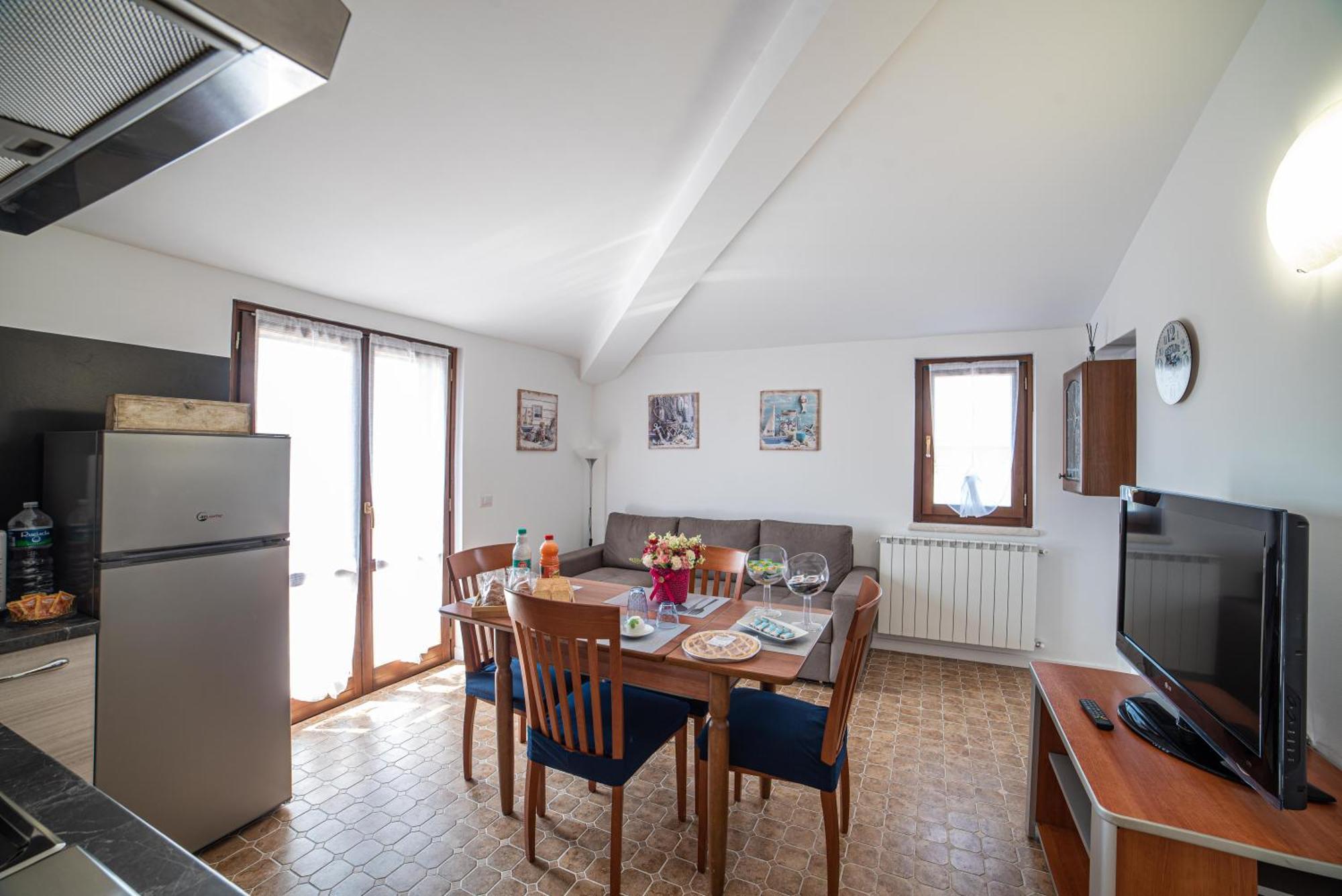 Dolce Alba Bed & Breakfast Montecastrilli Екстериор снимка