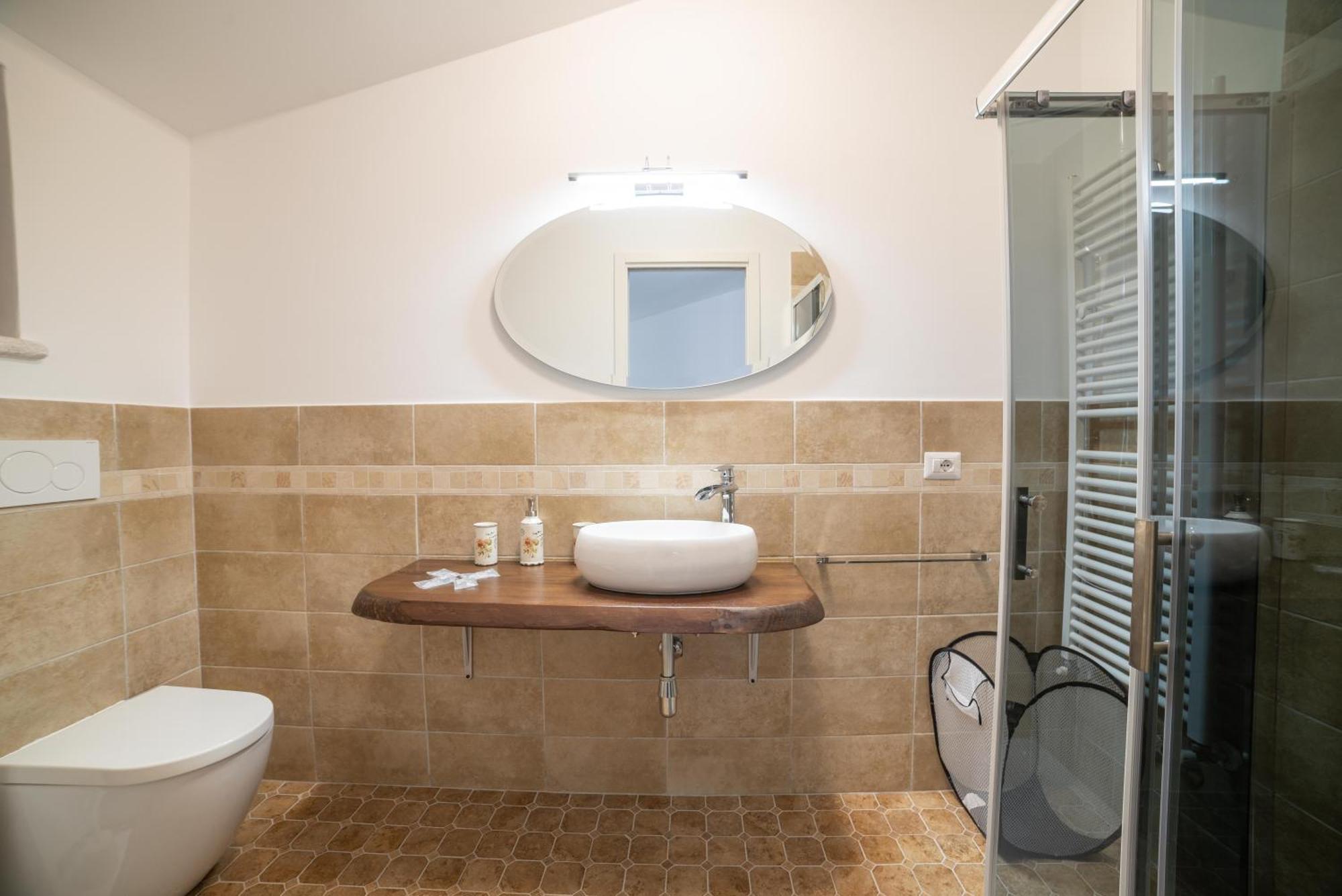 Dolce Alba Bed & Breakfast Montecastrilli Екстериор снимка