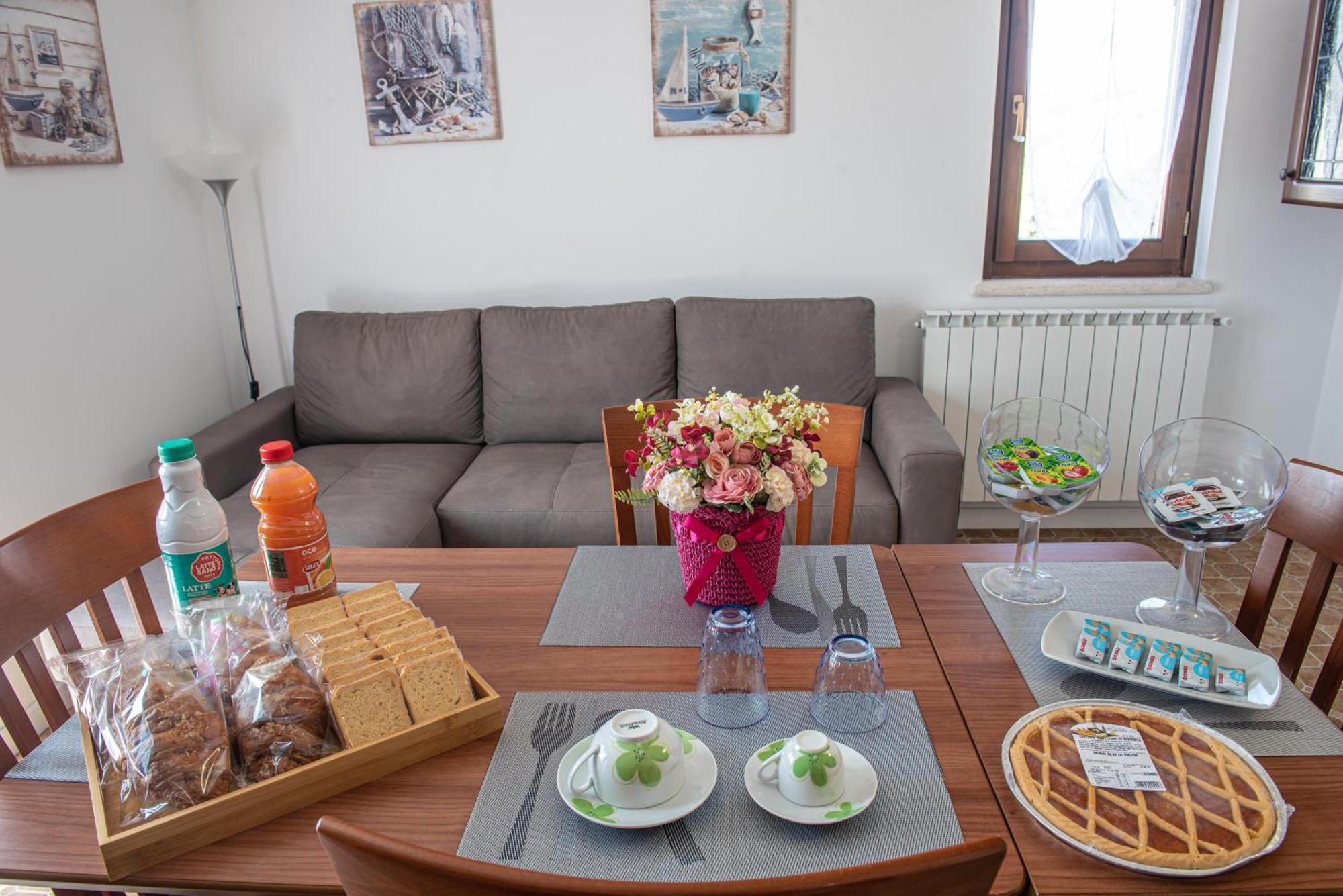 Dolce Alba Bed & Breakfast Montecastrilli Екстериор снимка
