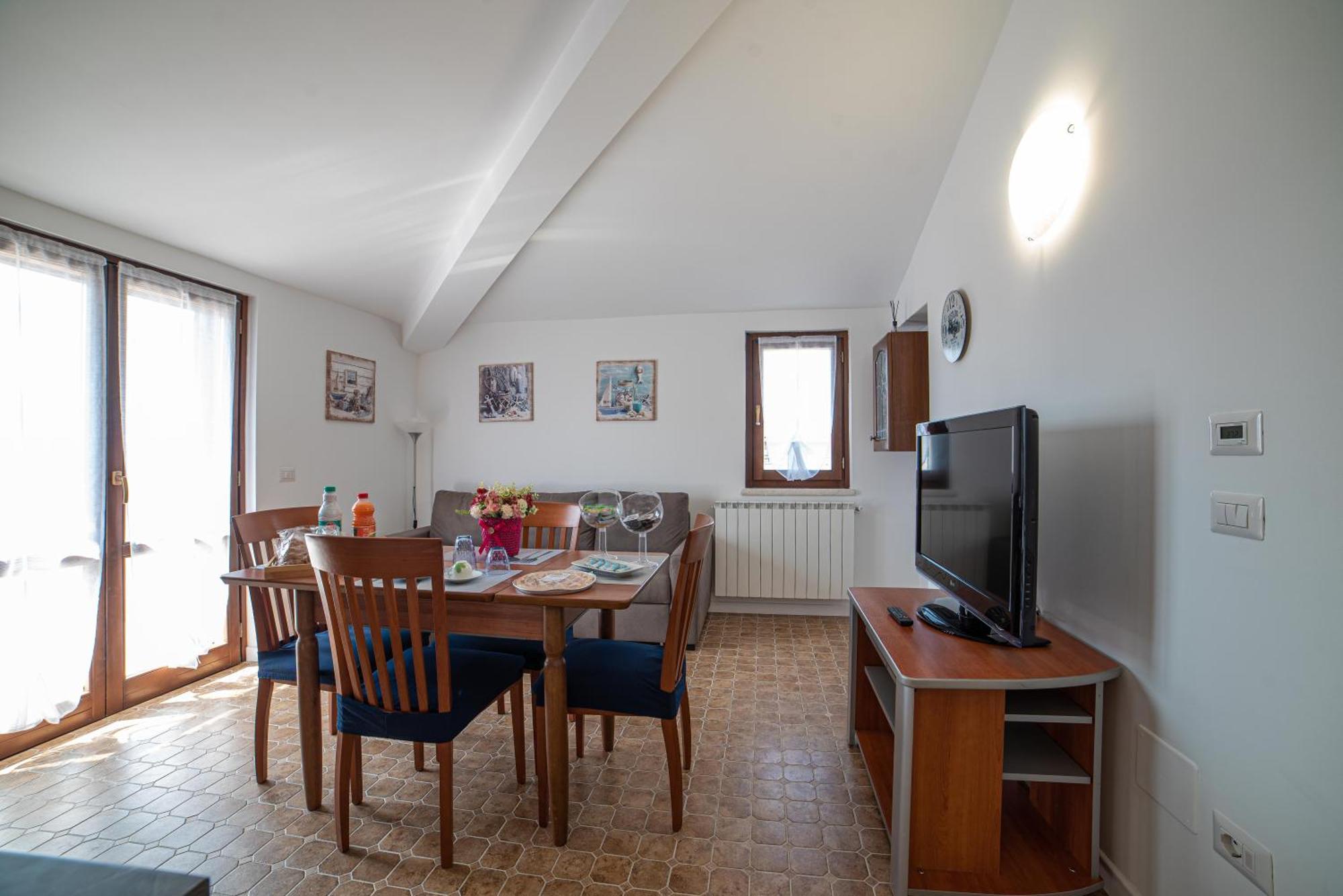 Dolce Alba Bed & Breakfast Montecastrilli Екстериор снимка